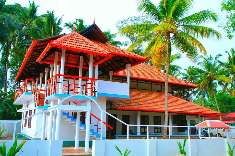 Chaandhni Lake View Hotel Alappuzha Exterior photo